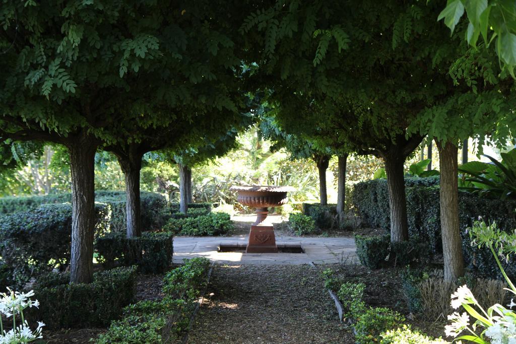 Belvoir Pavilions near Berry Rom bilde